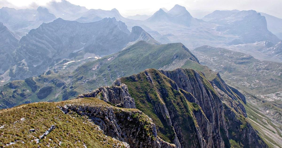 Beyond the Dispensary: How to Build a Cannabis-Friendly Travel Itinerary With Local Guides